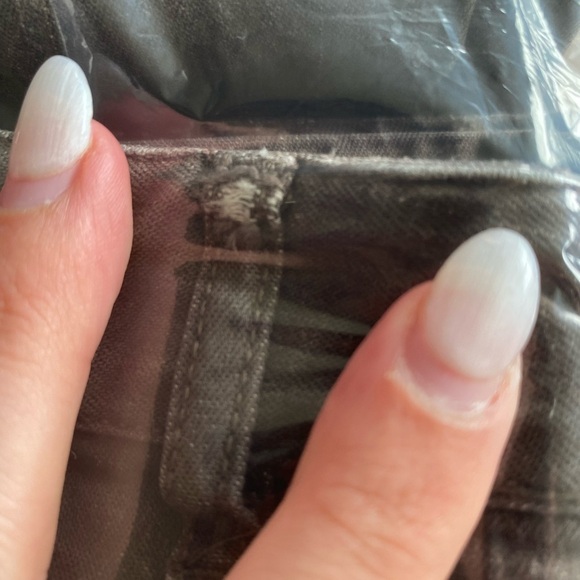 Classic Brown Women's Jeans - Picture 8 of 8